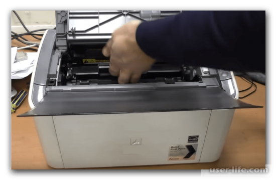 Как вытащить картридж с принтера HP